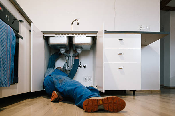 Professional Plumbing technician working in Barnesville, OH